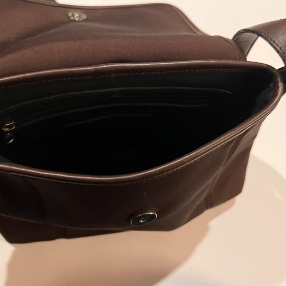 Coach Shoulder Purse - Picture 3 of 4